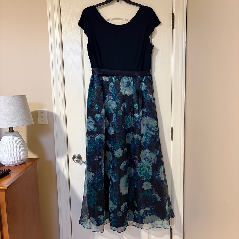 Elegant Floral Blue and Green Dress
